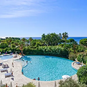https://pierre-vacances-residence-les-rivages-des-issambres.fr-provencehotel.com