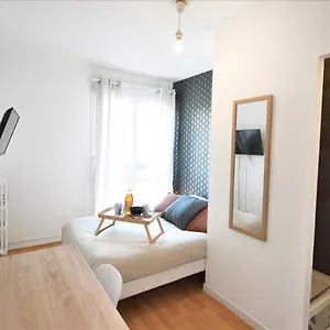 https://chambre-4-avec-sdb-privatif-et-communs-a-partager.inbrittany.com