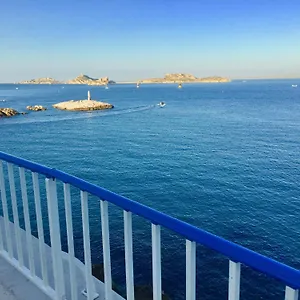 https://charmante-escale-au-cur-du-panier-prs-vieux-port.fr-provencehotel.com